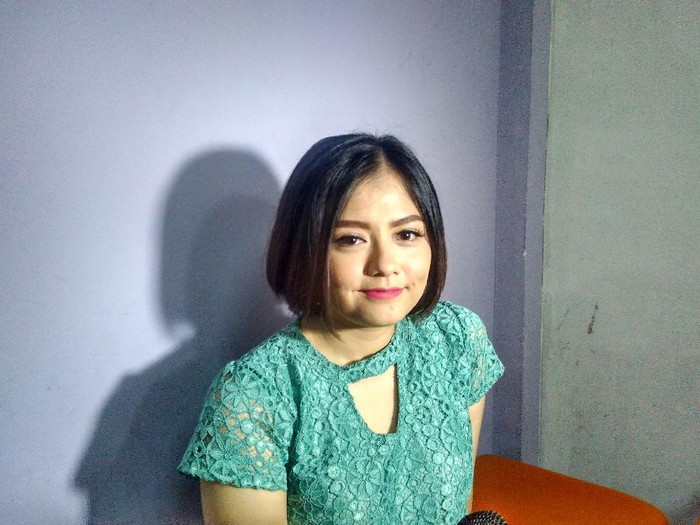 Punya Anak Perempuan, Tika Eks T2 Anggap Tantangan