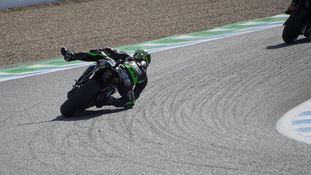 Sensasi Zarco: Melibas Rossi, Crutchlow, Iannone, dan Marquez