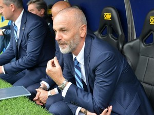 Belum Dikontrak Milan, #PioliOut Sudah Menggema