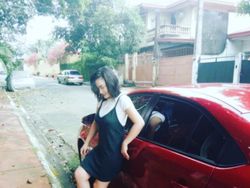 Sopir Uber Jelita yang Bikin Penumpang Terpesona