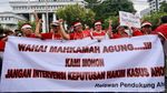 Aksi Simpatik Dukung Hakim Independen Vonis Ahok