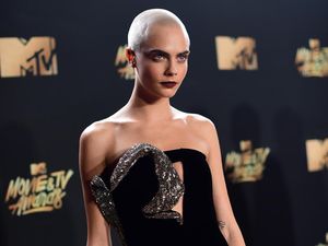 Foto: 5 Seleb Berbusana Terbaik di MTV Movie & TV Awards 2017
