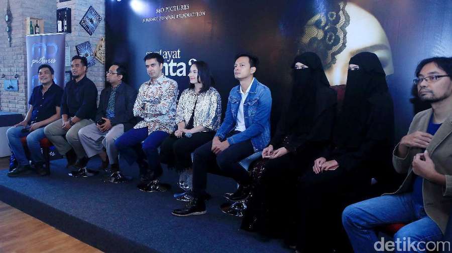 Selain Chelsea Islan, Siapakah Pemeran Wanita di 'Ayat Selain Chelsea Islan, Siapakah Pemeran Wanita di 'Ayat
