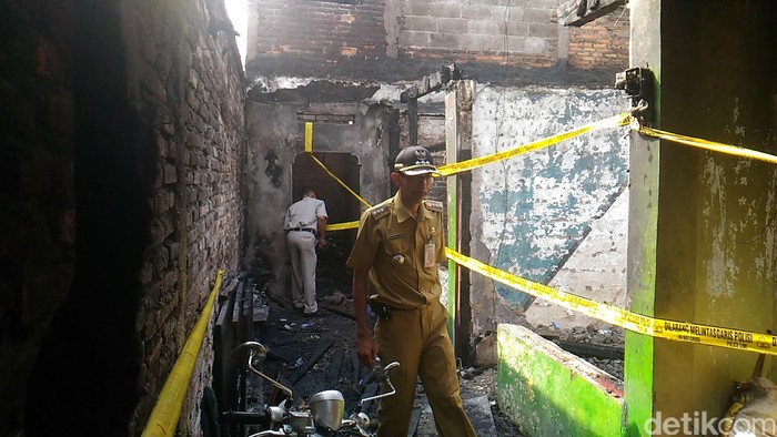 Begini Kondisi 4 Rumah di Jatinegara yang Hangus Terbakar