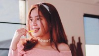 namun Fay telah tumbuh menjadi sosok gadis yang cantik dan mempesona. (Dok. Instagram/faynabilarizka)