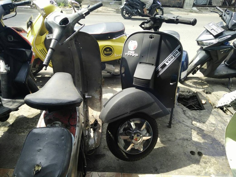 Bengkel Vespa Tua. Foto: Khairul Imam Ghozali Bengkel Vespa Tua. Foto: Khairul Imam Ghozali