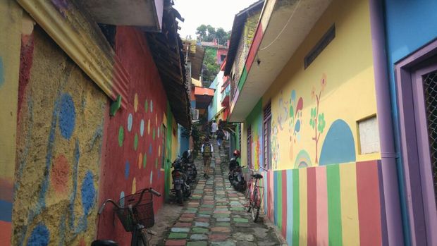 Setiap sudutnya dicat dengan begitu menarik (Angling/detikTravel)