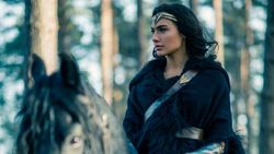 Kenangan Gal Gadot Jadi Wonder Woman