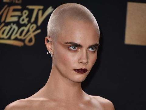 Cara Delevingne Ungkap Alasannya Botaki Rambut