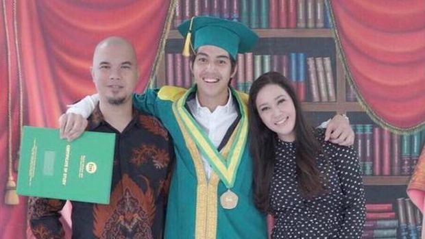 Admin Akun Gosip Buka Suara, Penampakan Sheila Marcia Pasca Kecelakaan