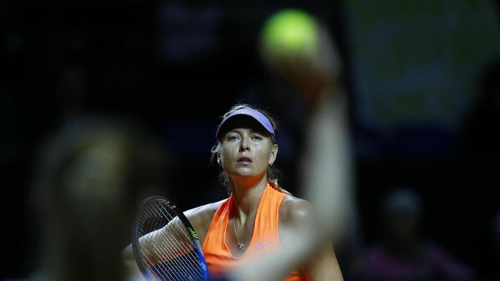 Sharapova Tennis - WTA Stuttgart Tennis Grand Prix - Maria Sharapova of Russia v Roberta Vinci of Italy - Stuttgart, Germany - 26/4/17. Maria Sharapova of Russia in action. REUTERS/Ralph Orlowski