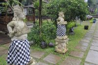 Libur Waisak ke Bandung, Bisa Lihat Rumah Joglo Ratusan Tahun