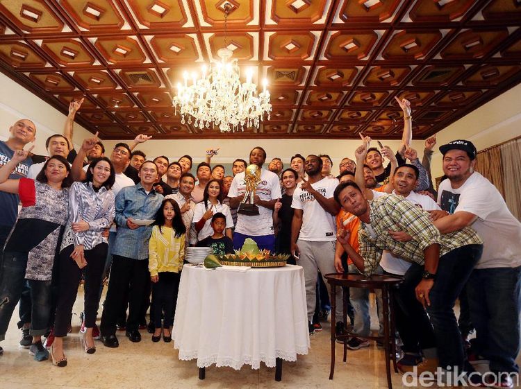 Pesta Pelita Jaya Berlanjut di Simprug