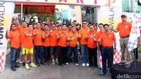 Bank Mega juga menggelar jalan sehat. Pool/Banak Mega.
