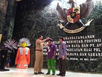 Acara simbolik peresmian kerja sama untuk sertifikasi pasukan oranye dkk