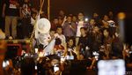 Berbaju Kotak-Kotak, Djarot Minta Massa Pulang