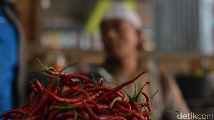 Harga Bawang Putih dan Cabai di Rembang Mulai Naik