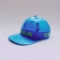 Foto: Kantong Plastik Ikea Disulap Jadi Sepatu Sampai Underwear