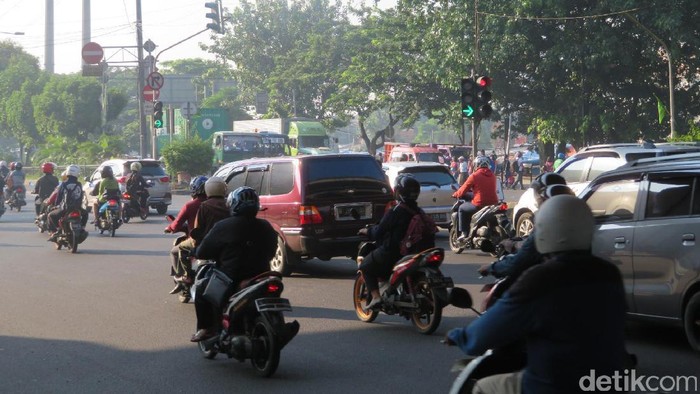 Ada Rekayasa, Lalin Arah Grogol dari Simpang Cengkareng Lancar