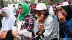 Ahok Divonis 2 Tahun Penjara, Pendukung Menangis