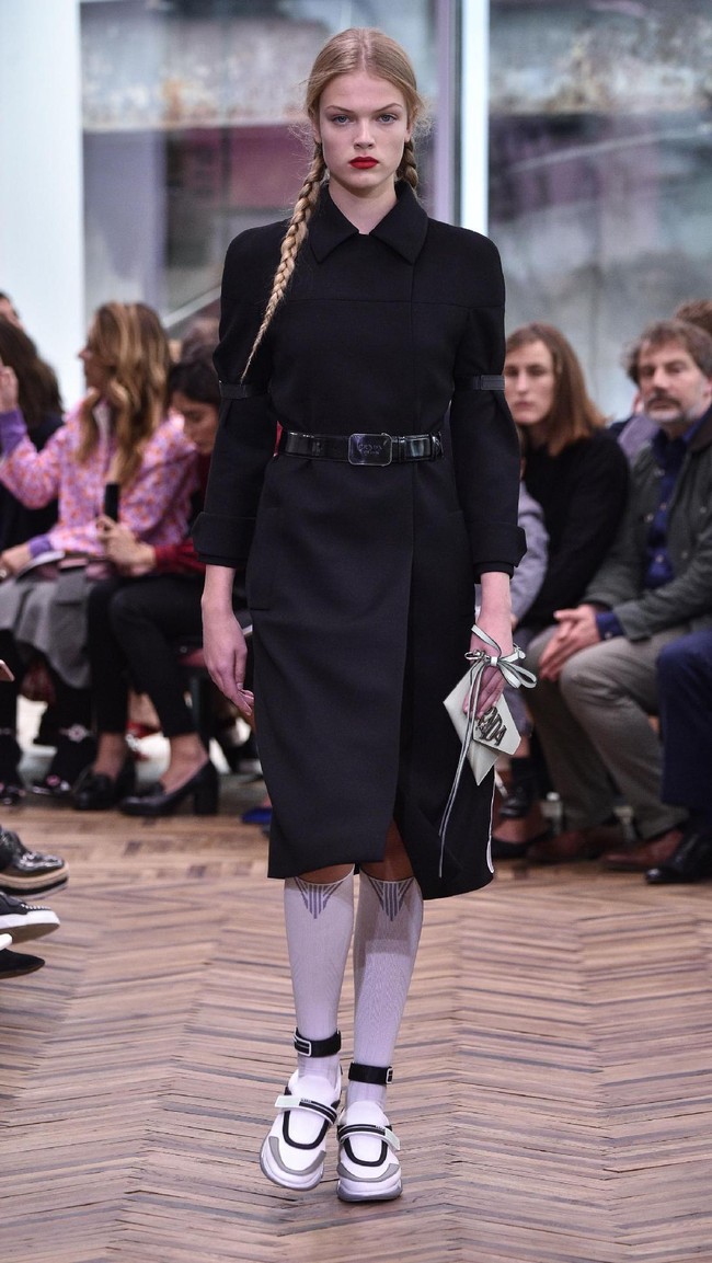 Model walks the runway at the Prada Resort Collection 2018 show at Osservatorio Prada on May 7, 2017 in Milan, Italy.  (Photo by Pietro DAprano/Getty Images)