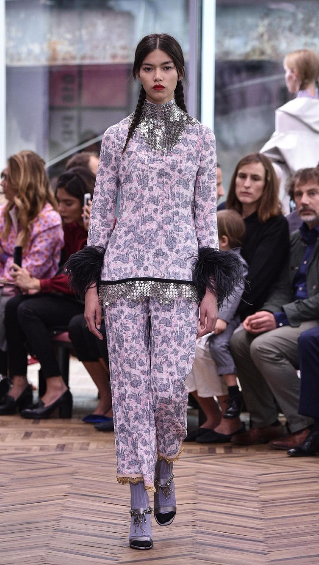 Model walks the runway at the Prada Resort Collection 2018 show at Osservatorio Prada on May 7, 2017 in Milan, Italy.  (Photo by Pietro DAprano/Getty Images)