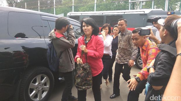 Veronica enggan berkomentar tentang vonis 2 tahun Ahok.