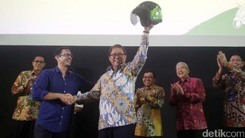 Kerja sama ini dalam rangka memperluas akses layanan perbankan bagi para mitra Go-Jek, meningkatkan inklusi keuangan pekerja sektor informal.