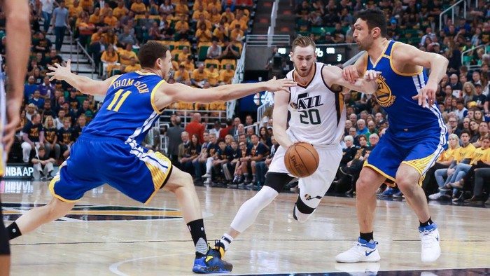 Warriors Melaju ke Final Wilayah Usai Kalahkan Jazz 4-0