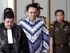 Keputusan Jokowi yang Tidak Menonaktifkan Ahok Dimenangkan PTUN
