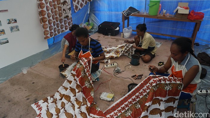Yang Mesti Dibeli Dari Raja Ampat: Batik Motif Penyu!