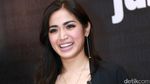 Sexy In Black! Pesona Jessica Iskandar dengan Dress Hitam