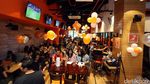 Hooters, Restoran dengan Pelayan Seksi