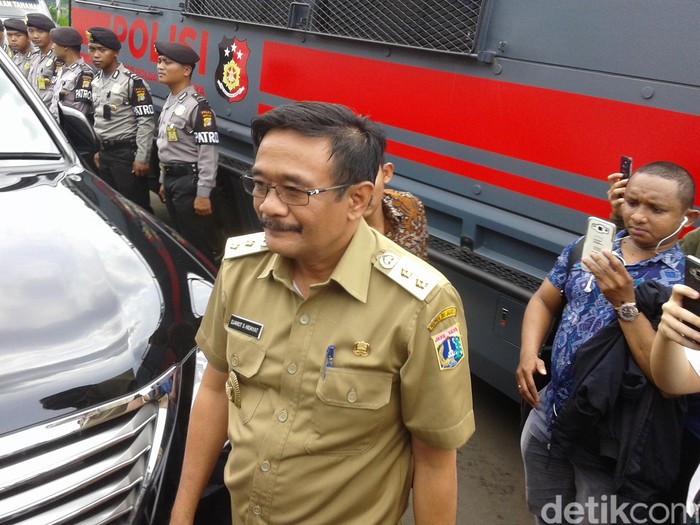 Dari Balai Kota, Djarot Susul Ahok ke Rutan Cipinang