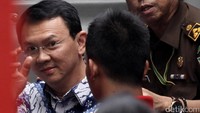 Ahok bersama kuasa hukum tak tinggal diam dan  mengajukan banding, namun Ahok tetap harus di tahan.