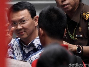 Jejak Politik Ahok: dari Belitung Timur Tertahan di Cipinang