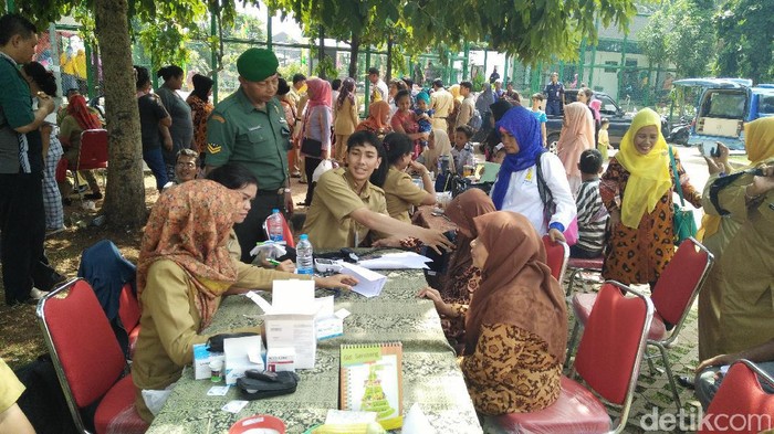 Tekan Pertumbuhan Penduduk di DKI, Kampung KB Terus Didirikan