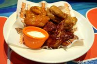 Yummy! Chicken Wings Berbumbu Gurih Pedas Bisa Ditemukan di 5 Tempat Ini