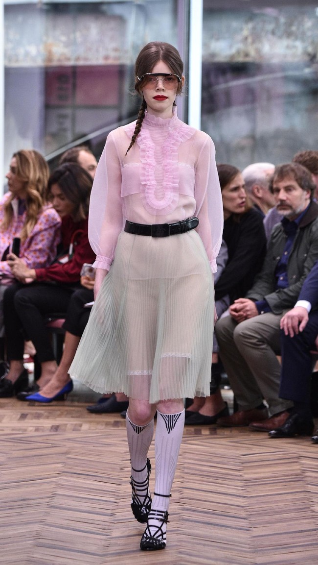 Model walks the runway at the Prada Resort Collection 2018 show at Osservatorio Prada on May 7, 2017 in Milan, Italy.  (Photo by Pietro DAprano/Getty Images)
