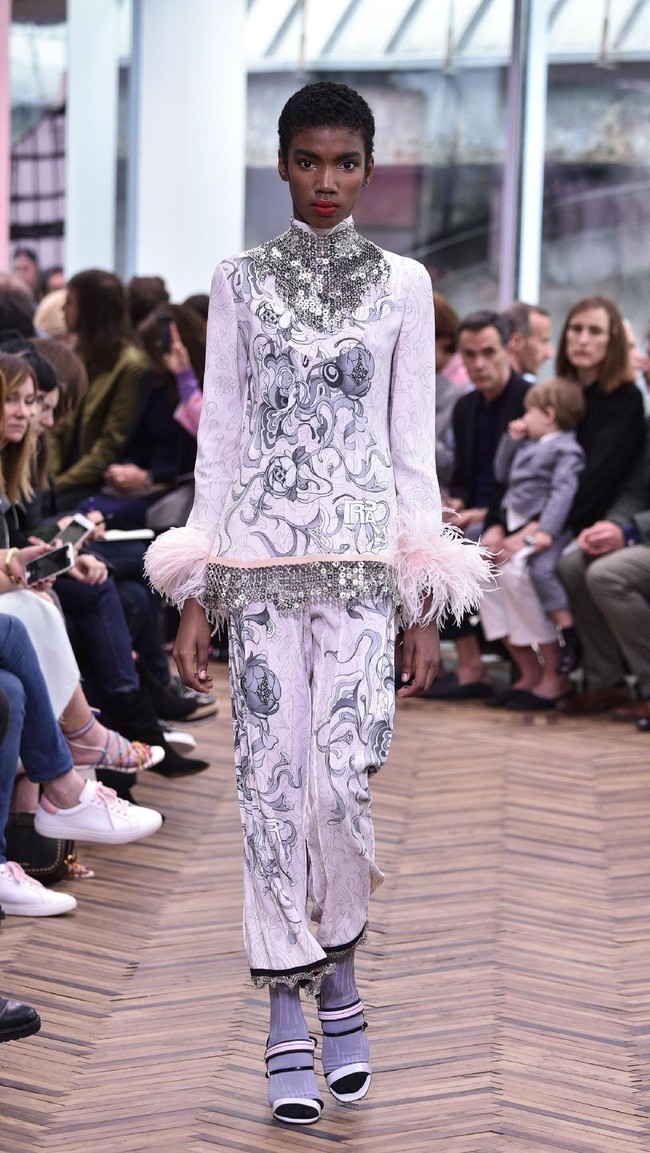 Model walks the runway at the Prada Resort Collection 2018 show at Osservatorio Prada on May 7, 2017 in Milan, Italy.  (Photo by Pietro DAprano/Getty Images)