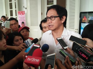 Ahok Divonis 2 Tahun Penjara, Addie MS Menangis