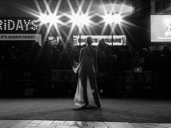 LONDON, ENGLAND - OCTOBER 05:  (EDITORS NOTE: Image created using a starburst filter and digitally altered) Actress Rosamund Pike attends the A United Kingdom Opening Night Gala screening during the 60th BFI London Film Festival at Odeon Leicester Square on October 5, 2016 in London, England.  (Photo by Gareth Cattermole/Getty Images)