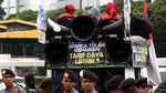 Buruh Demo Tolak Kenaikan Tarif listrik