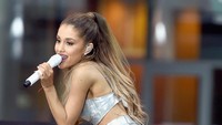 Yang pertama adalah Ariana Grande. Foto: Getty Images