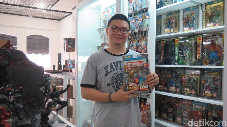 Rela Nggak Makan Demi Koleksi The Avengers Rela Nggak Makan Demi Koleksi The Avengers