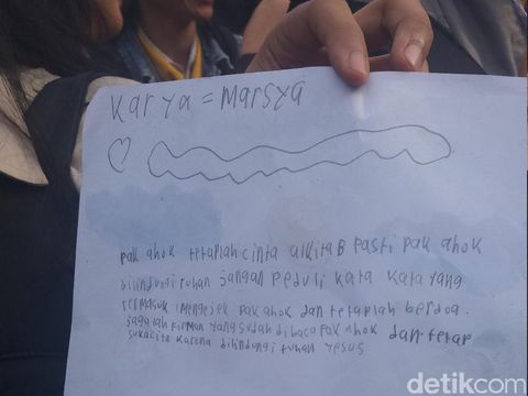 Anak SD di Depok kirim pesan untuk Ahok.