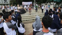 Hadir dalam kampanye itu, Deputi V Kantor Staf Presiden, Jaleswari Pramodharwardani.