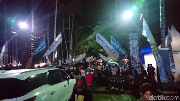 Parkiran sampai penuh sesak (Masaul/detikTravel)