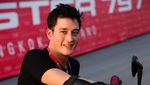 Mike Lewis dan Karina Salim Tunggangi Ducati Monster 797