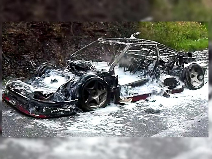 Ferrari Langka Miliarder Inggris Ini Terpanggang